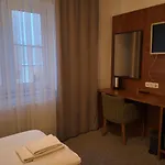 Hotel Airport Global 3*