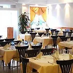 Hotel Airport Global 3*