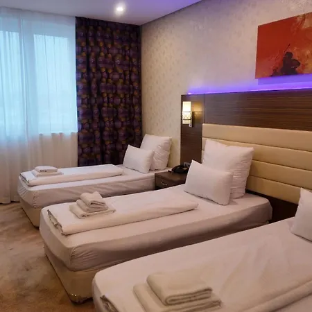 Airport Global Szálloda 3*