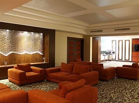 Airport Global Hotel, Olive