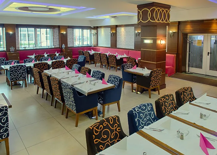 Отель Airport Global