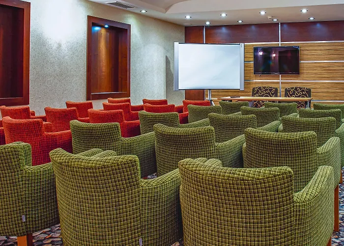 Otel Airport Global 3*