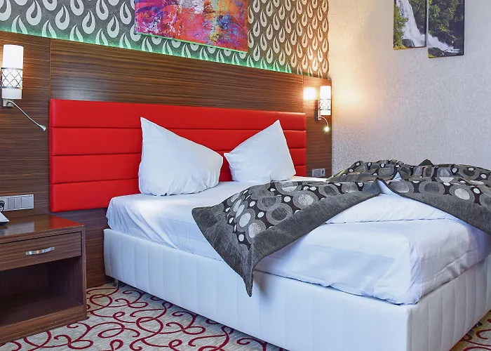 Otel Airport Global 3*