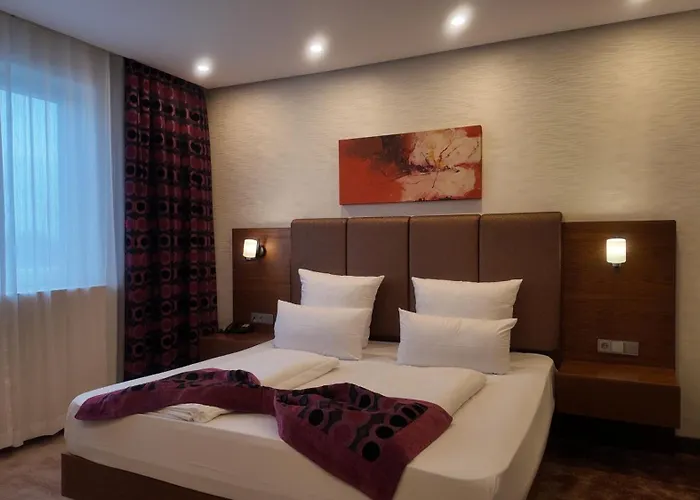 Airport Global Hotel 3*